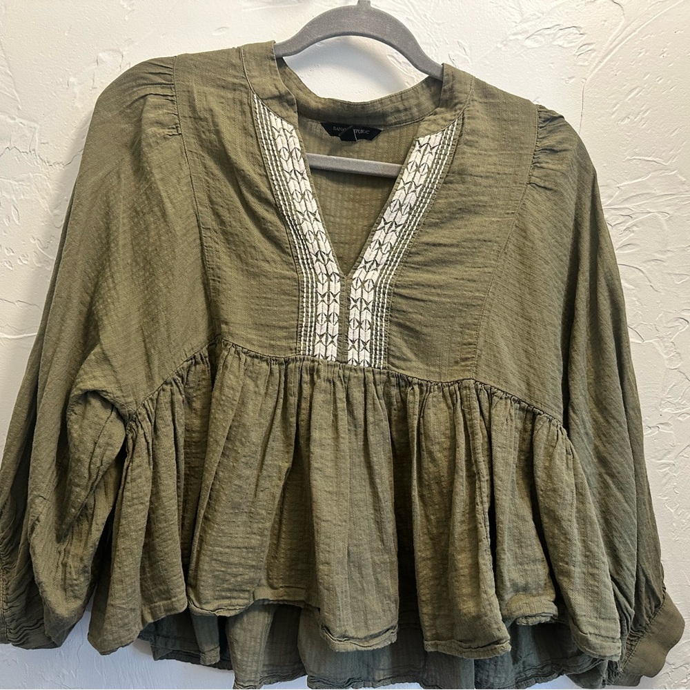 Banana Republic Olive Green Peasant Blouse with White Embroidered Trim